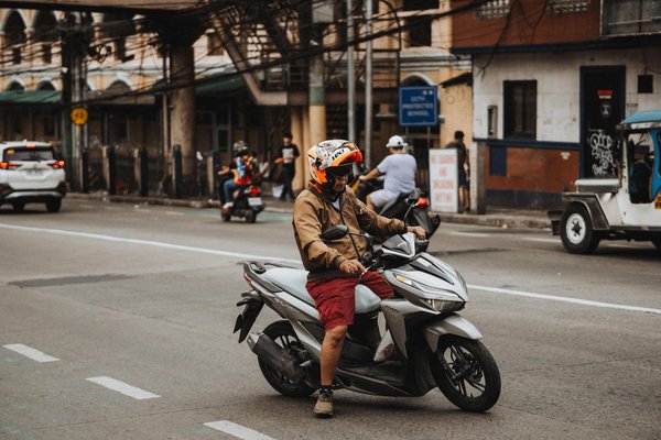 Top 5 des voitures sportives pour débutants